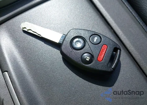 2011 Honda Accord 3.5 Ex-L из США, поврежденный, VIN 1HGCP3F83BA020345